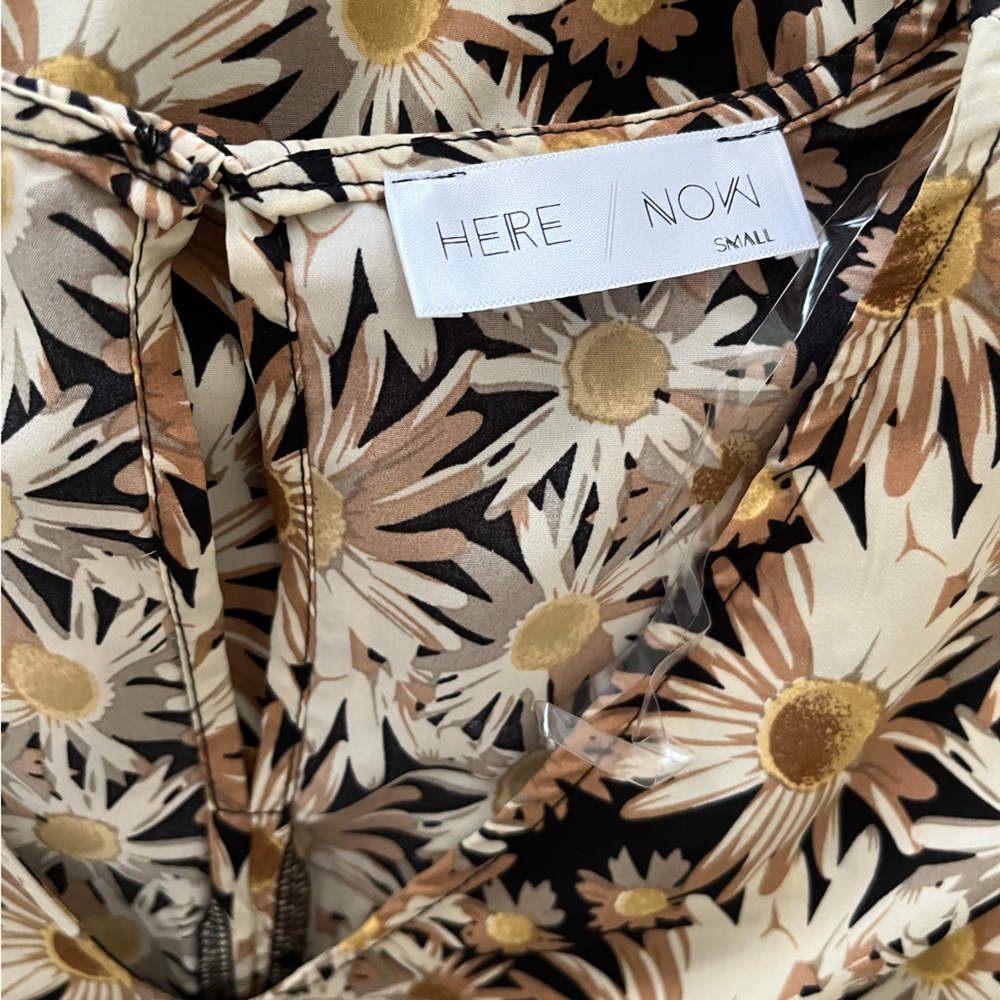 HERE / NOW floral tiered dress - Picture 6 of 7